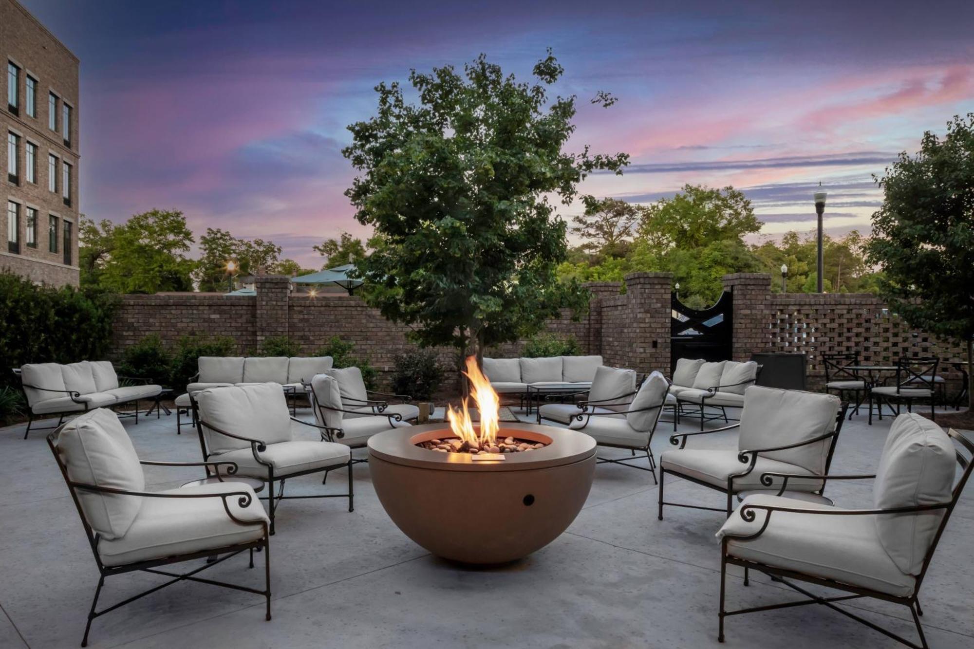 Courtyard By Marriott Thomasville Downtown Eksteriør billede