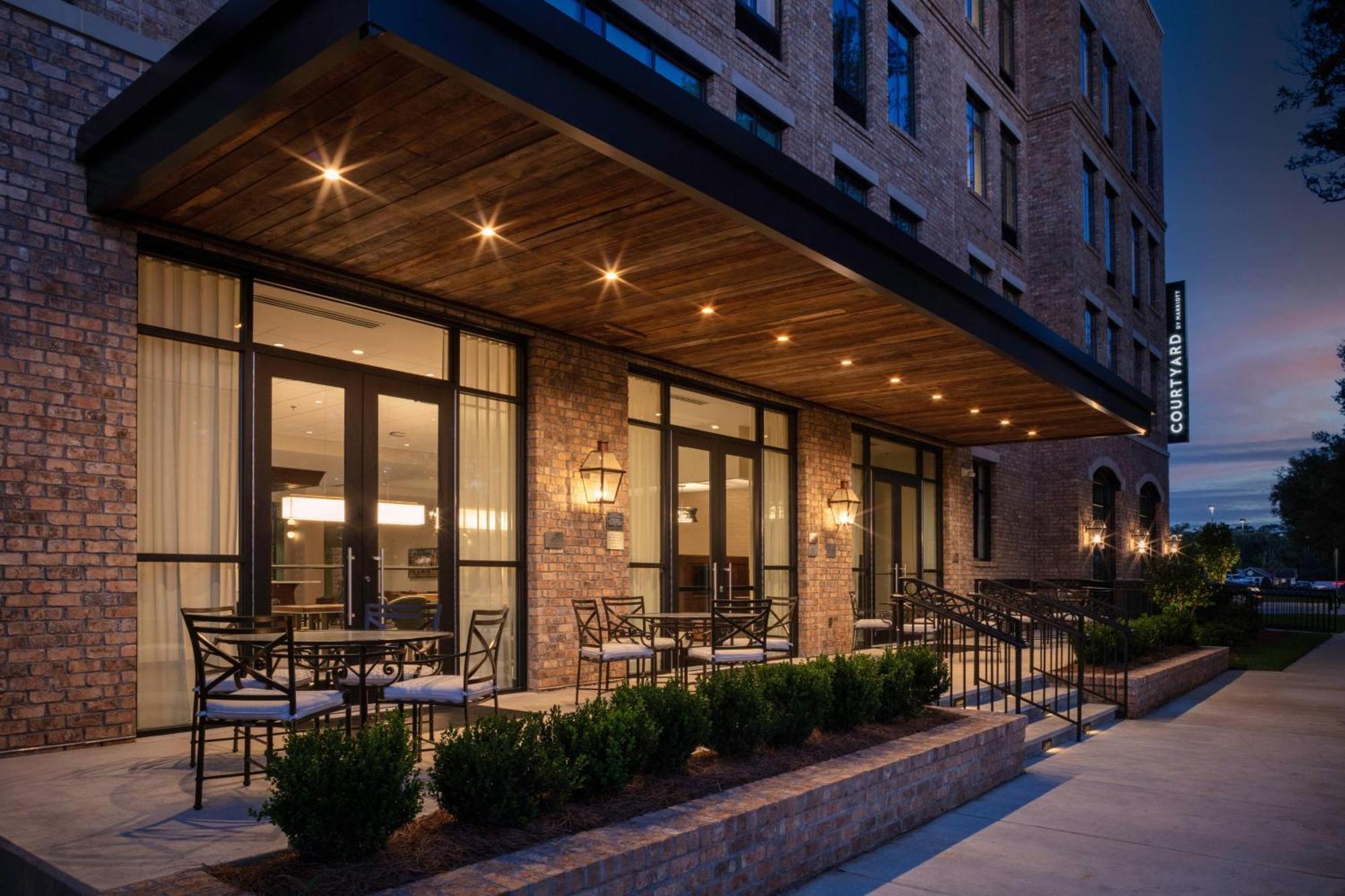 Courtyard By Marriott Thomasville Downtown Eksteriør billede